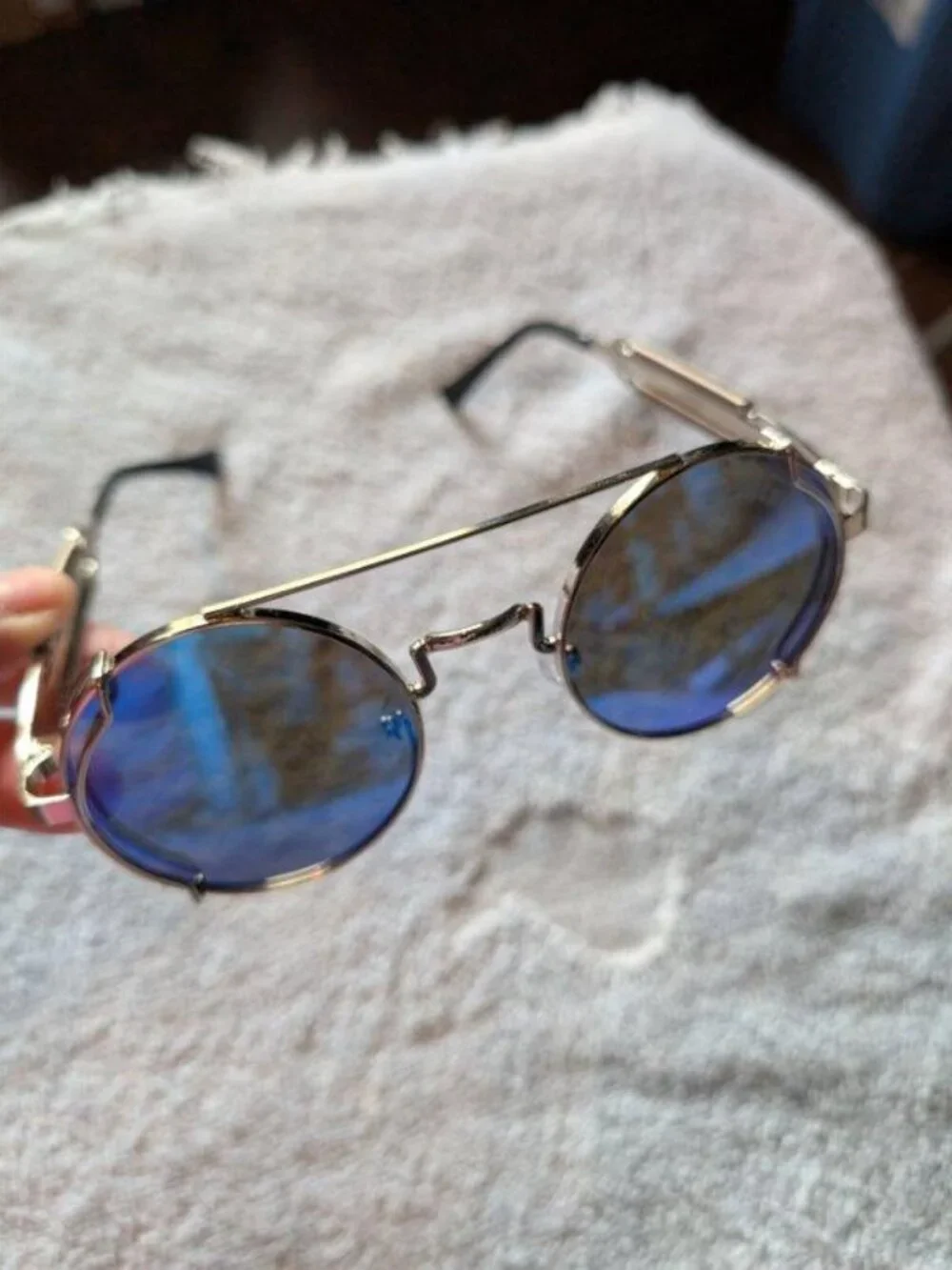 On Slice Sunglasses- Mecha Owl- Ocean Silver